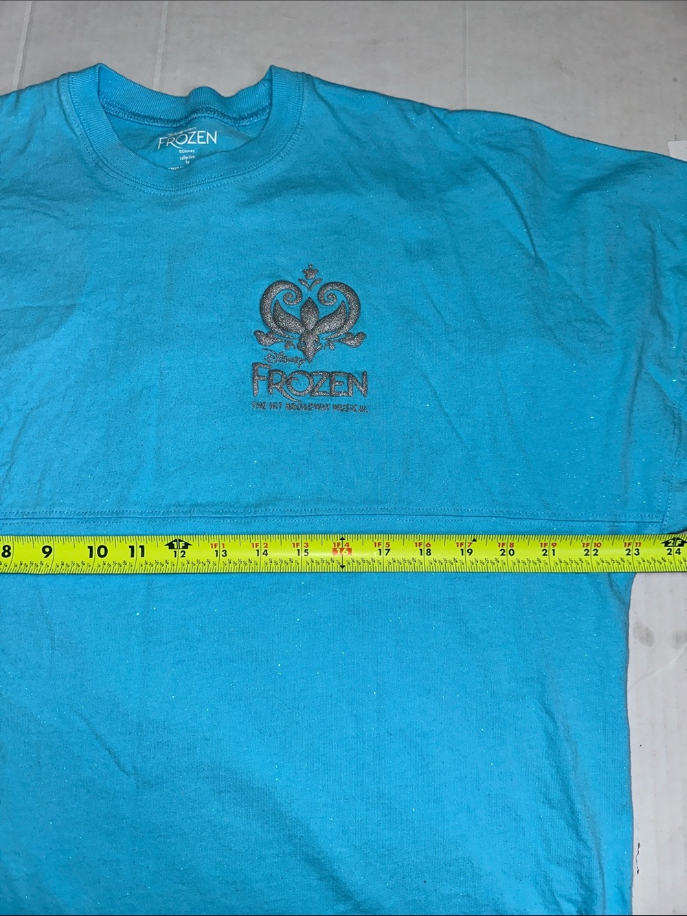 Disney Frozen Broadway Spirit Jersey Shirt Long Sleeve Glitter Let It Go Medium - Picture 9 of 10